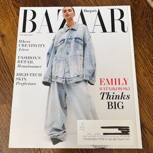 Harper’s Bazaar Magazine Nov 2022 - Emily Ratajkowski    fashion magazines home